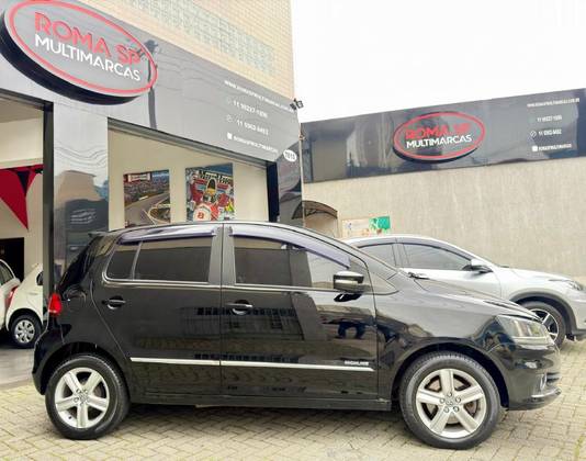 VOLKSWAGEN FOX 1.6 MI HIGHLINE 8V FLEX 4P MANUAL VOLKSWAGEN FOX 1.6 MI HIGHLINE 8V FLEX 4P MANUAL